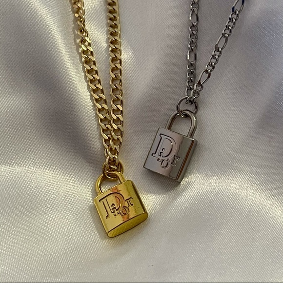 DIOR AUTHENTIC SILVER REPURPOSED PADLOCK NECKLACE - Picture 4 of 4